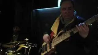 Kalmunity Vibe Collective - Jordan Peters Beautiful solo :)