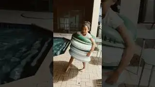 Way too many pool floaties! 😂