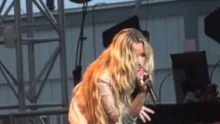 Demi Lovato - 