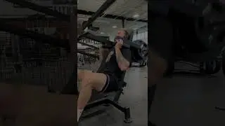 Pendulum Squat - Pure Muscle + Fitness