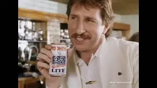 Tooheys 2.2 'Lawn Bowls' ad featuring cricket legends Doug Walters & Max Walker