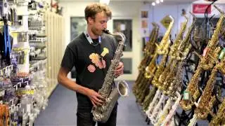 Selmer Reference 54 против Selmer Mk VI