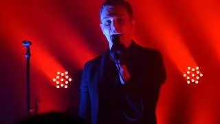 Hurts - Stay live Manchester Academy 2 01-04-13