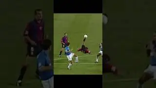 The Best Hat-trick ever from Rivaldo? 🇧🇷 #football #barcelonaplayer #shortsvideo #rivaldo #brazil