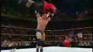 WWE Johnny Stamboli Press Slams Jamal (Umaga)