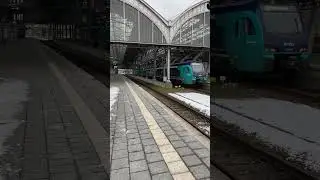 Re 83 nach M&ouml;lln (Lauenburg) am L&uuml;becker Hauptbahnhof #l&uuml;beck #trainspotting #train #cool #railway