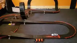 Thunderloop Thriller (Aurora AFX) Tomy Track Slot Car Set Preview