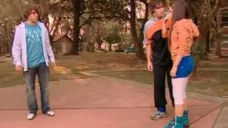THIAGO Y SIMÓN SE PELEAN POR MAR