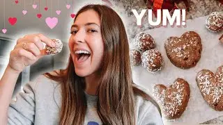 Super Easy Paleo Protein Balls (Chocolate Peanut Butter Flavor) | Valentines Special!