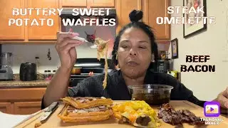 Сливочные бататовые вафли, омлет со стейком и говяжьим беконом | MUKBANG