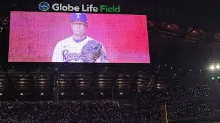 Texas Rangers closer Jose Leclerc enters ALDS game 3 in 8th inning 10/10/23 light show LEDs