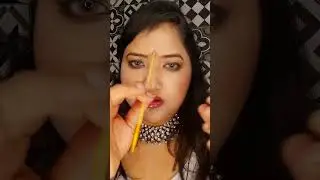 💙 #nailart #hack #makeup #eyemakeup #nails #beautytips #virelhacks #youtubeshorts #amazinghacks