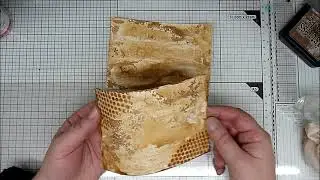 Создание и творчество с использованием цветного гелевого медиума.