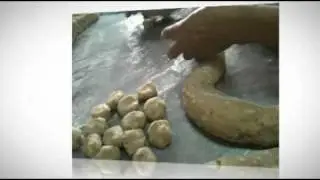 Mooncake Titbit
