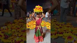 🌼Telangana&rsquo;s Biggest festival Bathukamma🌼 #bathukamma #hyderabad #tankbund  #ytshorts