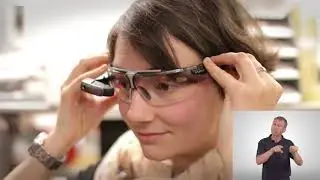 Datenbrille erleichtert Gehörlosen die Arbeit in der Lagerlogistik