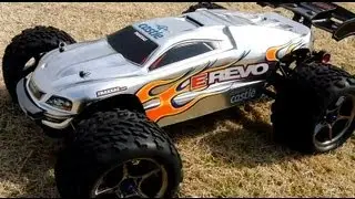 TRAXXAS E-REVO BRUSHLESS 