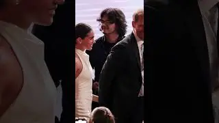 Tauchte Herzogin Meghan bei diesem Event etwa in ihrem Hochzeitskleid auf?  &bull; PROMIPOOL