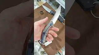 Нож Получоткий МБШ Широгоров, Дизайн Синькевич стенд Твой Ножъ Выставка Клинок Новогодний 2025