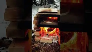 DIY PIZZA OVEN & PIZZA FROM SCRATCH 🍕🪵 #diypizzaoven #viralshorts #recipeshorts #pizzashort