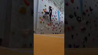 Slab climb #climbinggym #route #setting #indoorclimbing #bouldering