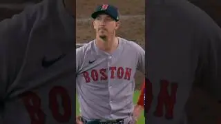 Yainer D&iacute;az Crushes Walker Buehler for No-Doubt Home Run 💣 | Astros Power Shot #mlbb