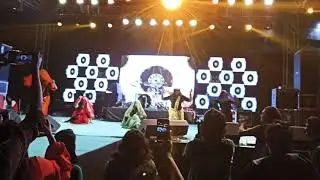#Madhuri dixit tribute dance performance