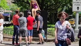 May 6,2023 New Art at Park Avenue NYC, Carole Feuerman Hyper Realistic Sculptures.