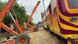 THAKUR CRANE SERVICE, mathura 42 ton train load by 4 hydra in mathura ACE HYDRA 15 ton and 14ton