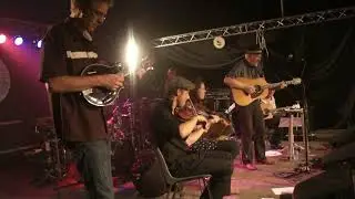 Ad van Meurs & band - Folkwoods 2011