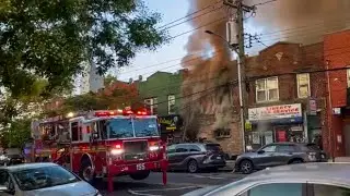 **PRE-ARRIVAL** FDNY BATTLES 4-Alarm FIRE in Queens - Box 1950 114-46 Sutphin Boulevard 