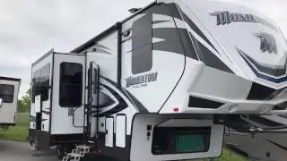 Momentum 328M by Grand Design  -  w/Paul 