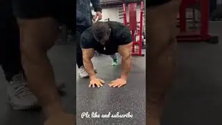 Morning workout mood #viral #trending #public #reels #tiktok #workout #muscle #content
