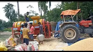 How is corn cracked machine?
