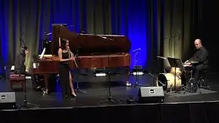 14y/o Anna Chung performing Artie Shaw Clarinet Concerto