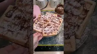 WAFFLE ALLA NUTELLA
