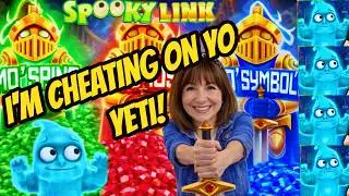 BOO! GO GHOST FOR A DOUBLE POP SPOOKY BONUS