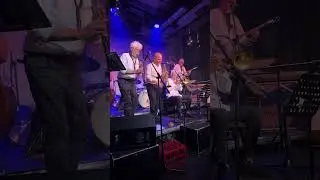 Max Lagers N.O. Stompers & Adrian Cox -