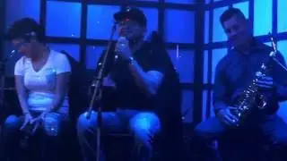 Un Hombre Normal Akustico