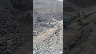 Ух ты, взрывные работы прошли успешно! #карьер #дробилка #машина