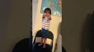 Thumbs up 👍 #cutebaby #listening #focusongoal #viralvideo #2023shorts #loveme 👍👍