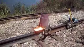Railroad thermite welding near the Mississippi river