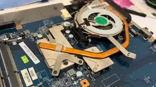 SONY VAIO PCG-71511V. Разбор и чистка
