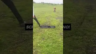Il Bambino Ha Dimenticato Come Si Frena😳