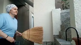 Balkonları   merdivenleri  süpürdüm# vlog#