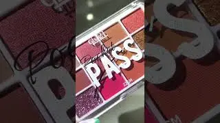 Most demanding #makeup #palette #makeupkit #makeupshorts #makeuptutorial #glam21 #glam #glamlook
