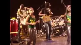 John T@ Espace Duesberg & The World Music Band 