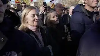 Spain&rsquo;s opposition leader Feijoo calls for protest, demands snap election after Abalos jailed