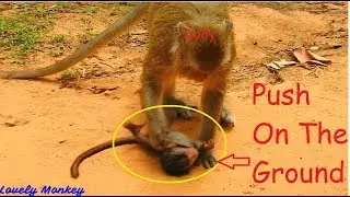 Poor Baby Daniela Live In Scared Situation | Baby Turn Over by Dolly 0n The Ground Without Mom Help