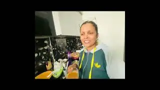 आज मेने सबको सिखाया वड़ा पाव कैसे बनाते है #vlogging #newvloger #youtube #newvlog #badapav